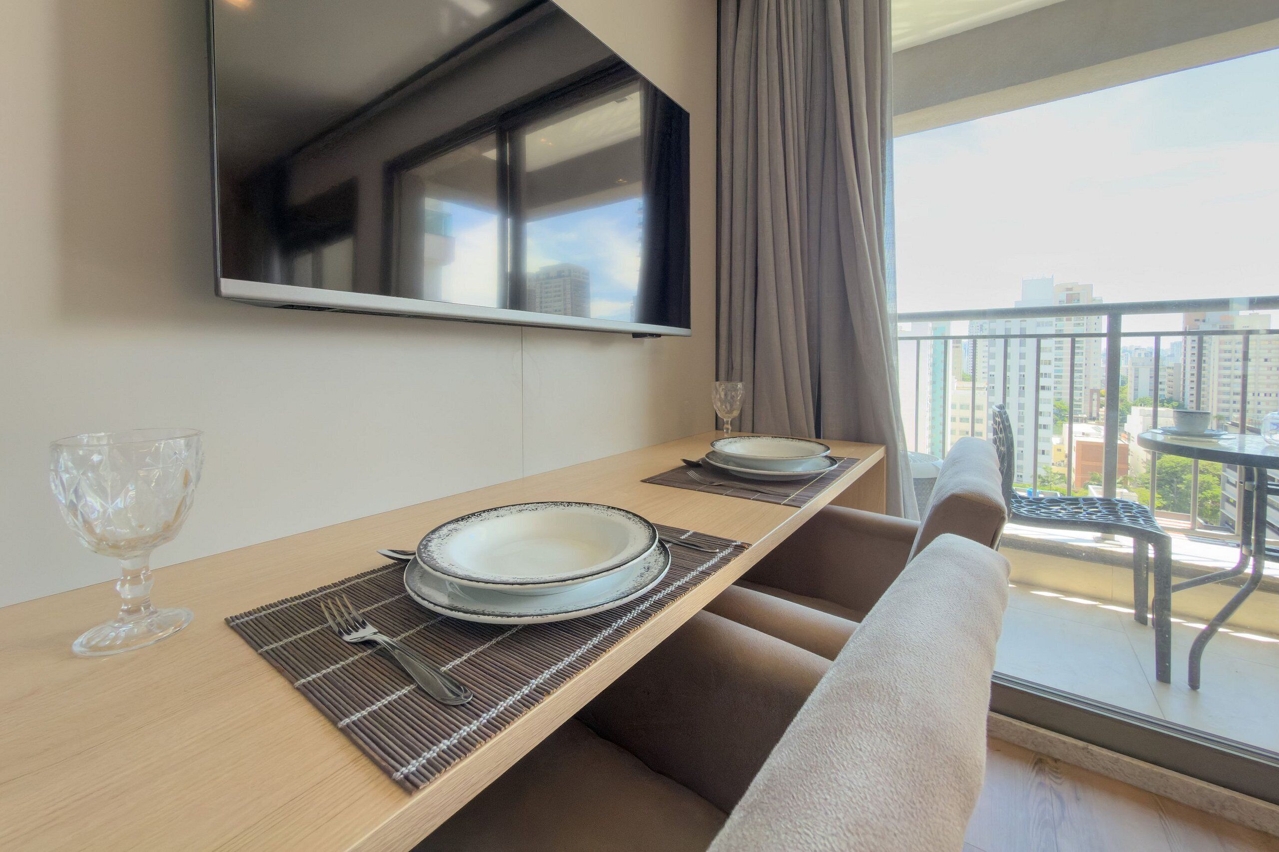 Apartment | Dining
