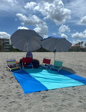 Beach - Heated pool, private 3-bedroom, 2-bath house with AC in serene North Port (North Port)