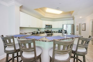 Condo, 3 quartos | Cozinha privada | Geladeira, fogão, cafeteira/chaleira