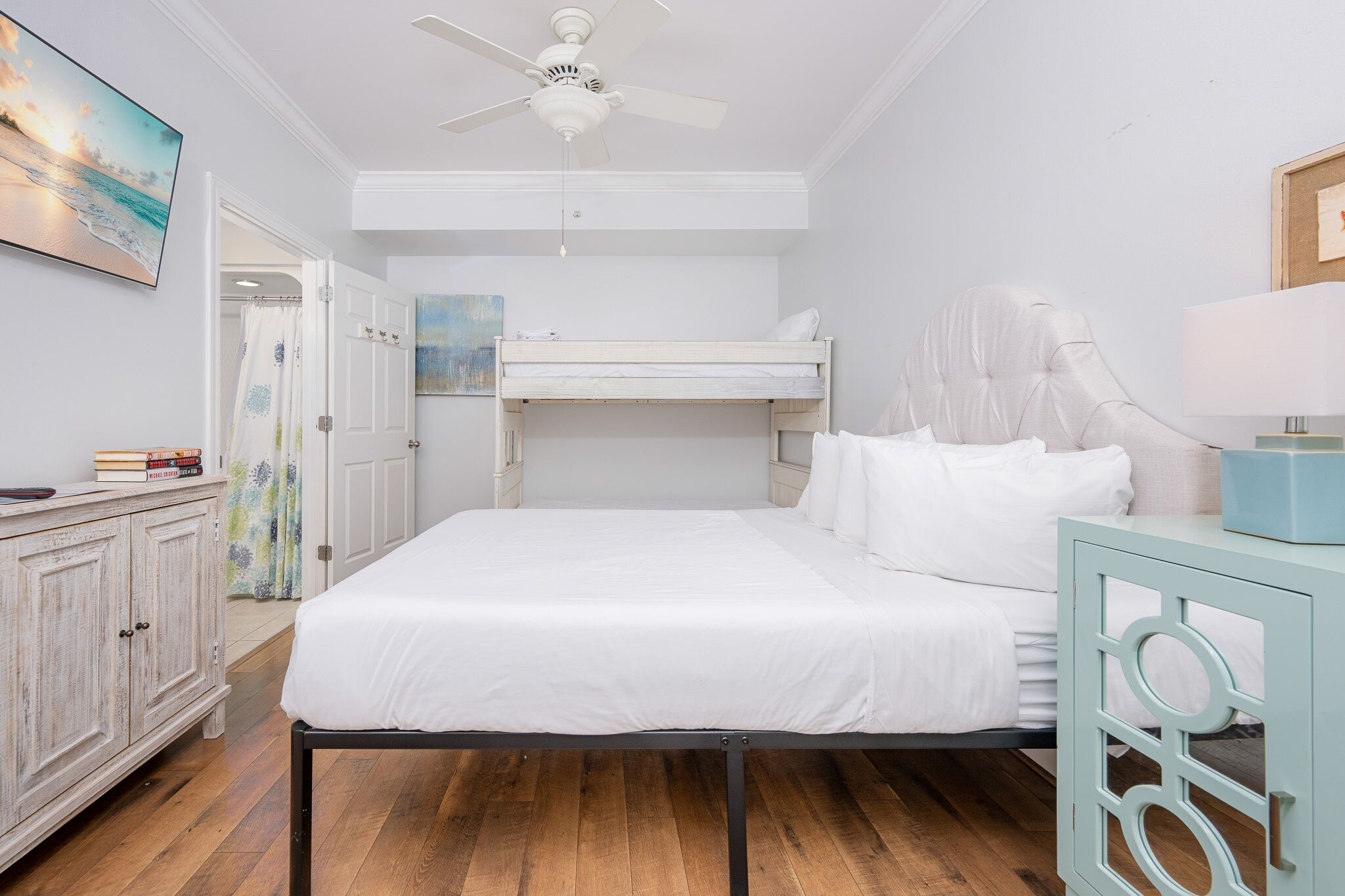 Condo, 2 Bedrooms | 2 bedrooms, free WiFi