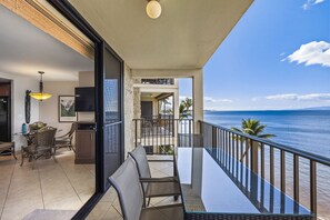 Condo, 1 Bedroom | Outdoor dining - Kihei Beach, #505 1 Bedroom Condo (Kihei)