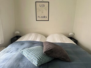 3 bedrooms, free WiFi, bed sheets, wheelchair access - Family-friendly and cozy guesthouse on the edge of the forest. (Kasterlee)