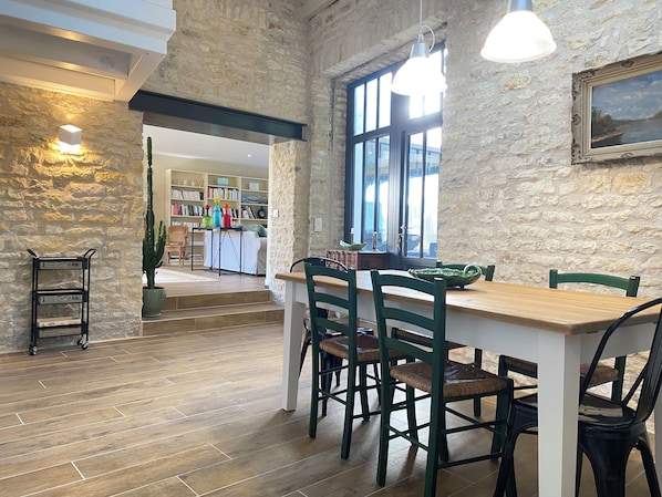 Dining - La Maison de Vacances - Ars en Ré (Ars-en-Ré)