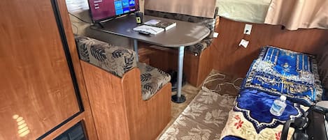 3 quartos, Wi-Fi, roupa de cama, acesso para cadeiras de rodas