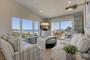 Smart TV - 512 Shorewood - Oceanfront Penthouse Retreat with Unbeatable Beach Views (Hilton Head Island)