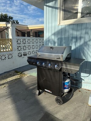 Terrace/patio - Escape to Sailors Paradise in Marathon FL (Marathon)