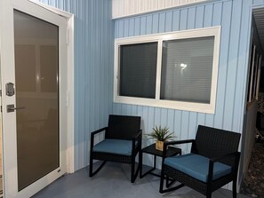 Terrace/patio - Escape to Sailors Paradise in Marathon FL (Marathon)