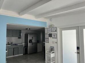 Interior - Escape to Sailors Paradise in Marathon FL (Marathon)