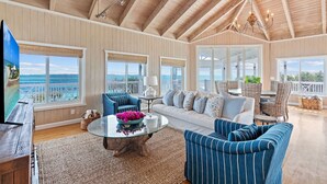 Smart TV, offices - Johnny’s Cay: A Private Island Escape Beyond Compare (Hope Town)