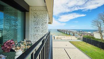 Deluxe-Studio, 1 King-Bett, Meerblick | Strand-/Meerblick