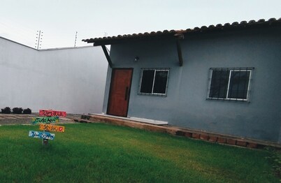 Two-bedroom house very close to the beaches, shopping mall, and water park.