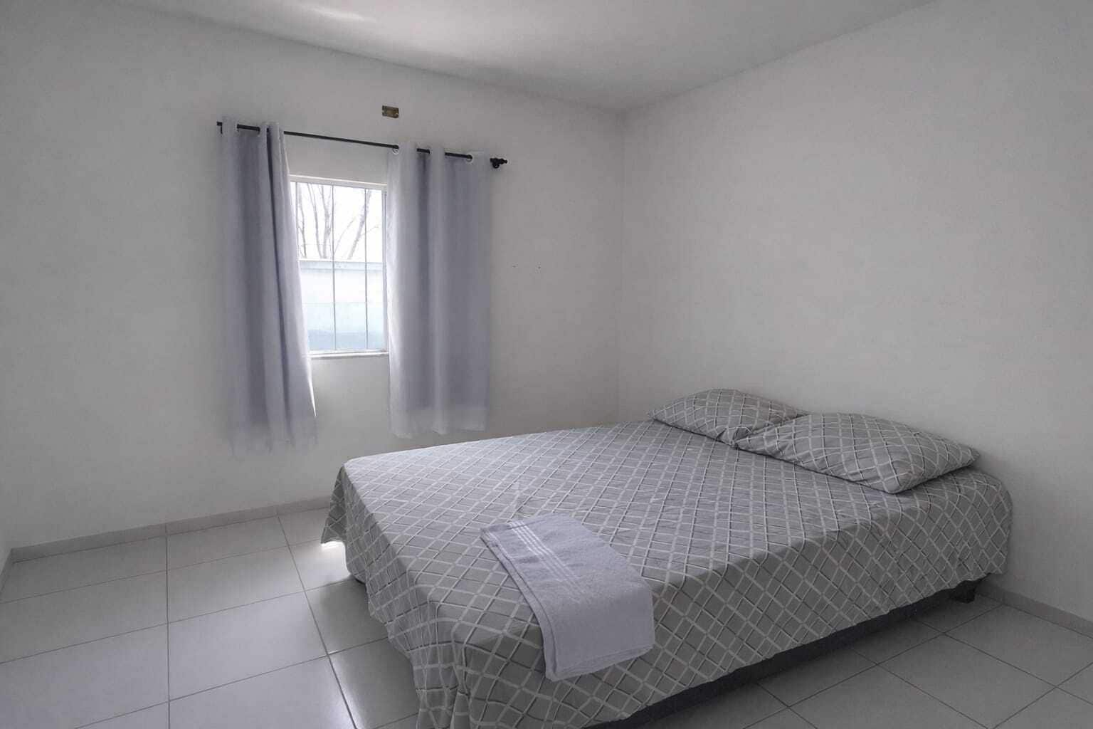 2 quartos, Wi-Fi de cortesia, roupa de cama