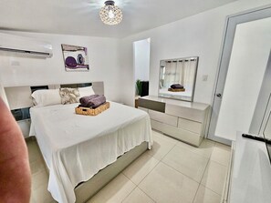 2 habitaciones, tabla de planchar con plancha y wifi gratis