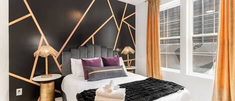 Tabla de planchar con plancha, cuna de viaje y wifi gratis