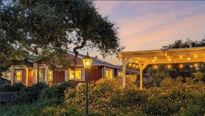 Unclassified image, 4 of 13, button - Sky Blue 2Bdrm Guest House | Country Escape | Minutes to Beaches & Wineries (Arroyo Grande)