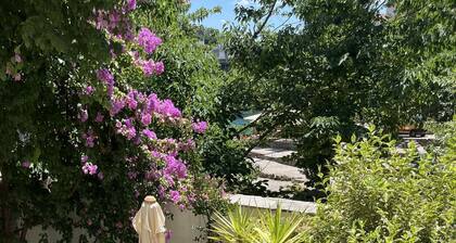 Cozy 1-bedroom house in awesome Mostar with AC