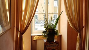 Interior - Elegant Vintage Residence with Retro Charm (Turin)