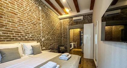 Old Town Apartments Rajiceva