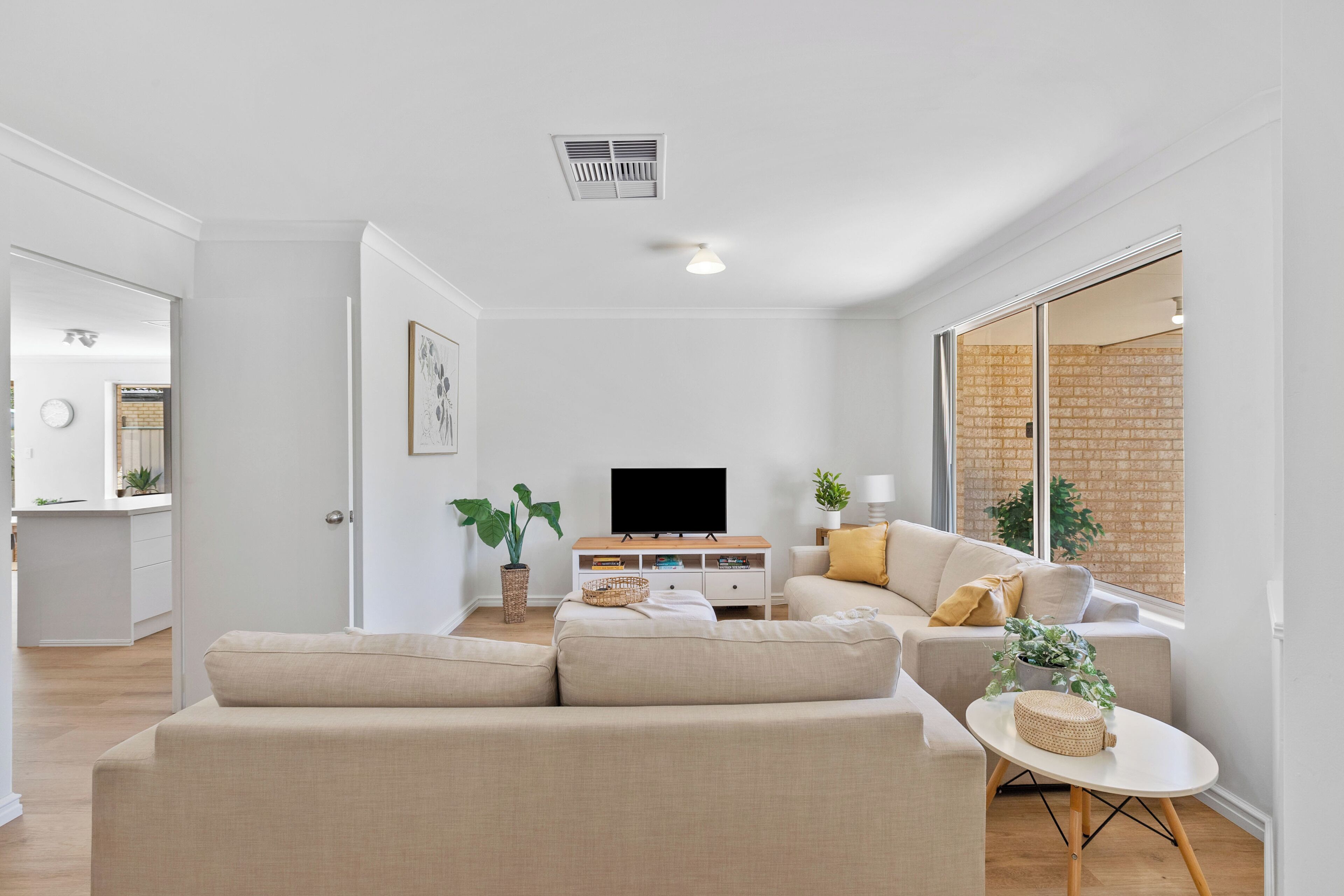 Yanchep Coastal Retreat | 4x2 Family Beach Getaway | 90 Seconds From Beach - Yanchep