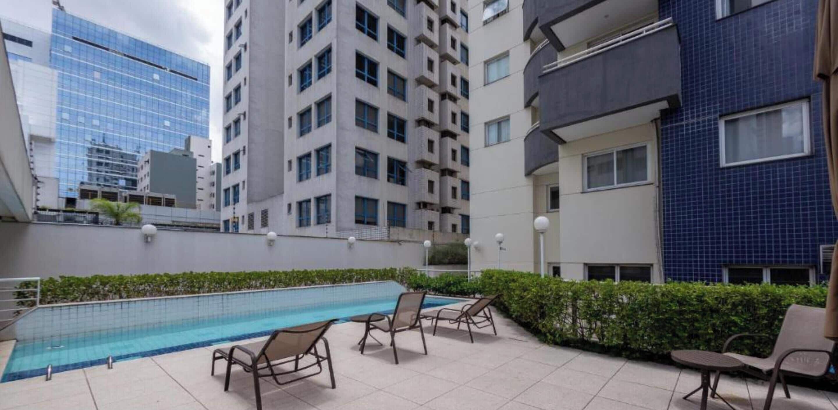 Piscina externa