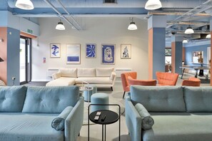 Lobby sitting area - Student Only Ladybarn House (Manchester)