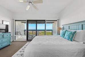 2 bedrooms, iron/ironing board, WiFi, bed sheets - Charming 2-bedroom Oceanfront condo in St. Augustine (Saint Augustine)