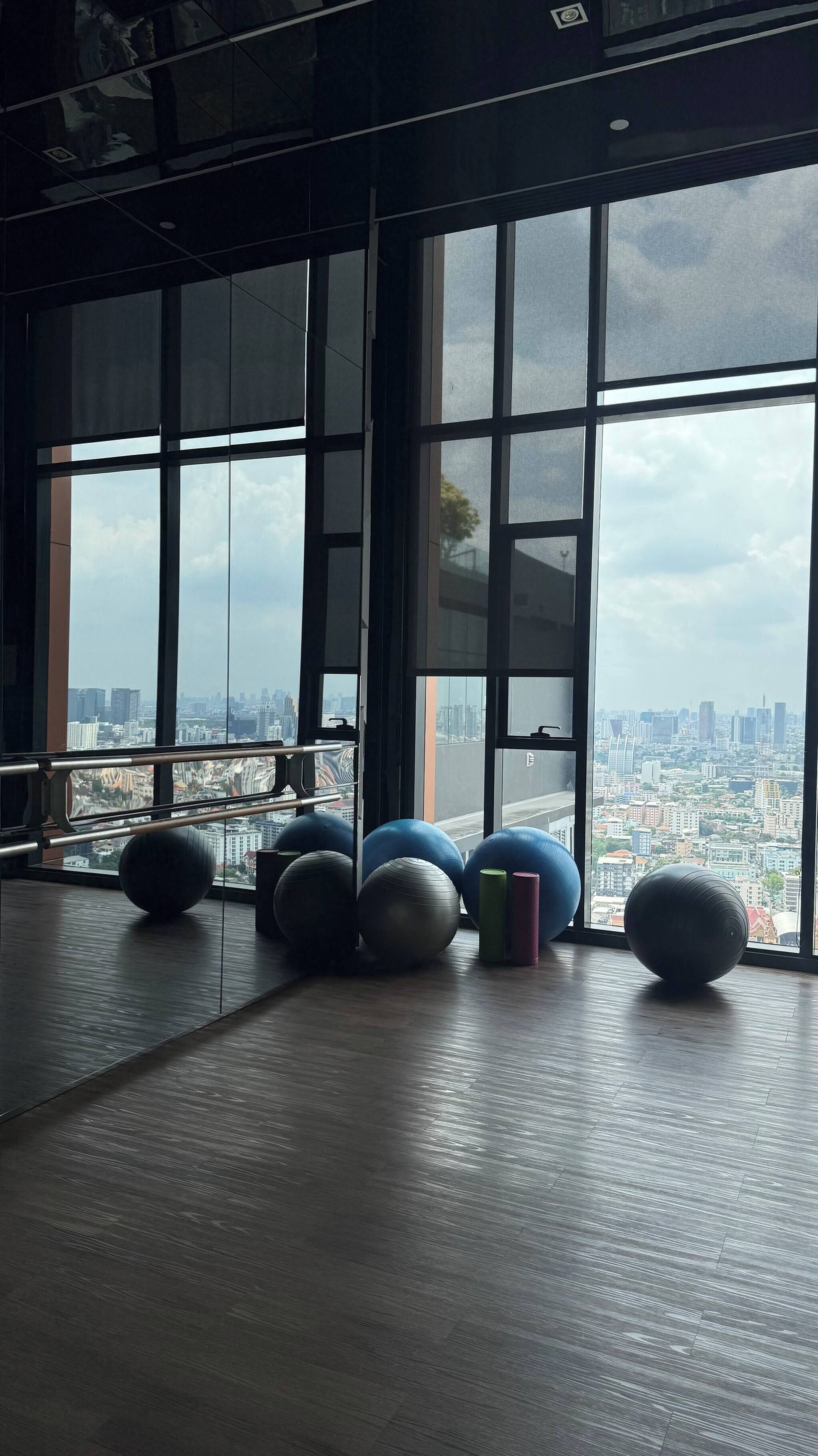 Room, 1 Bedroom, Balcony, Garden View | Interior