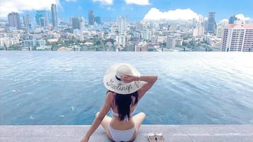 Room, 1 Bedroom, Balcony, Garden View | Pool | Outdoor pool