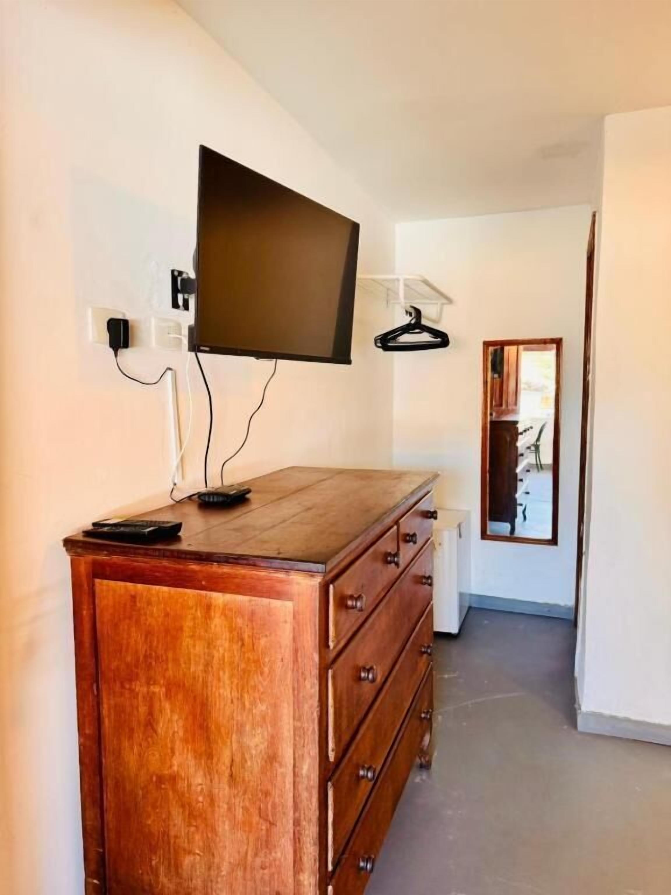 Double or Twin Room | Interior