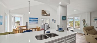 Beach Please by Liquid Life