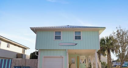 Beach Please by Liquid Life