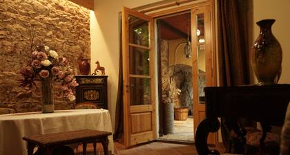 Exclusive and Sophisticated Flat near Barcelona