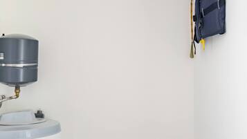 Cabin, 3 Bedrooms, Balcony, Garden View | Interior