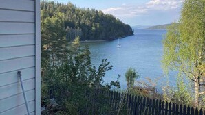 Cabin, 3 Bedrooms, Balcony, Garden View | Property grounds