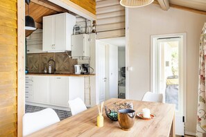 Cabin, 3 Bedrooms, Balcony, Garden View | Dining room - Cabin, 30 m to the Sea, 25 min Oslo, 10 min Tusenfryd (Frogn)