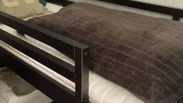 Cabin, 3 Bedrooms, Balcony, Garden View | 3 bilik tidur