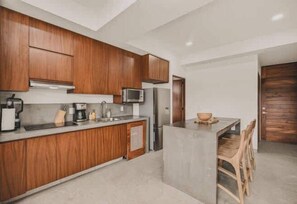 Fridge, microwave, stovetop, electric kettle