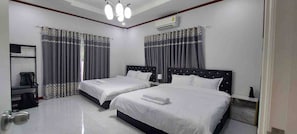 3 bedrooms - The Natphop Pool Villa Meeting Pool Villa (Cha-am)