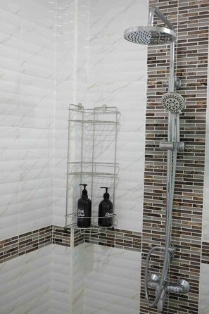 Bathroom - The Natphop Pool Villa Meeting Pool Villa (Cha-am)