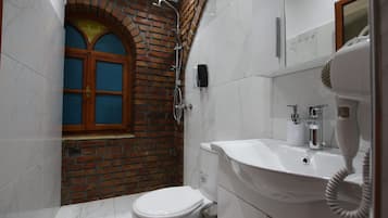 Twin Room, Balcony | Bathroom | Bathrobes