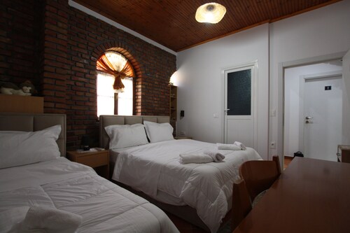 Hotel Buzi Berat