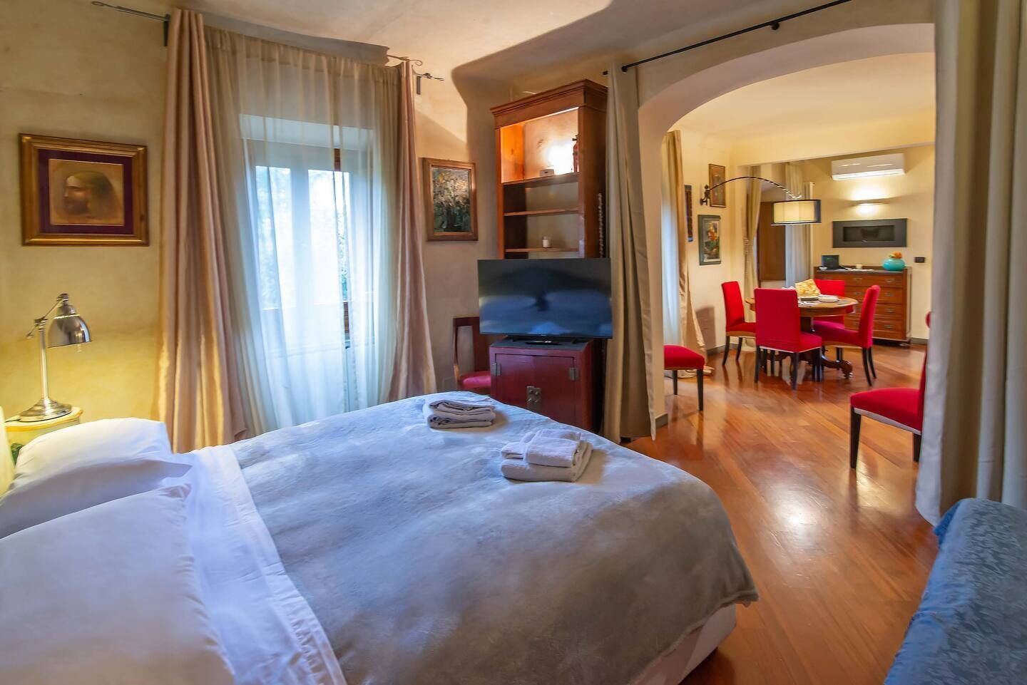 4 quartos, Wi-Fi, roupa de cama