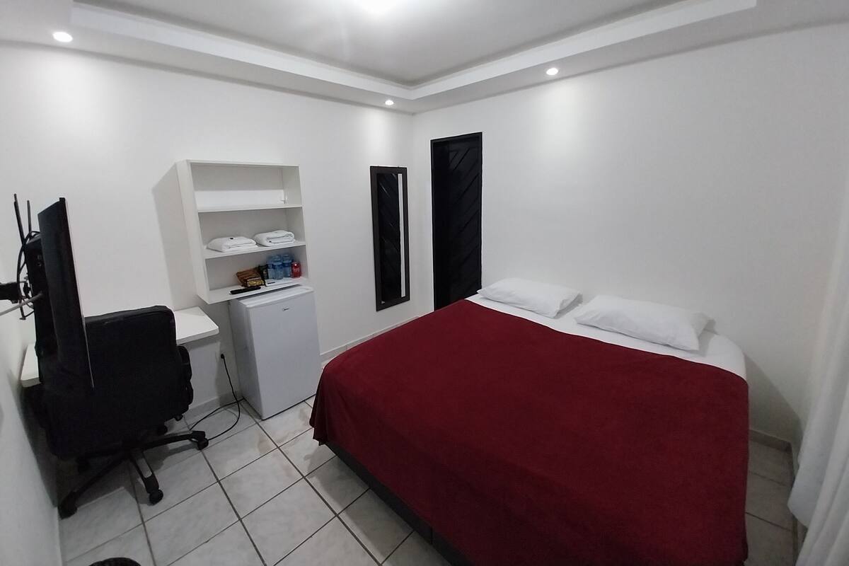 Superior Double Room Single Use | Free WiFi, bed sheets