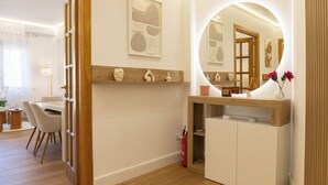 Unclassified image, 2 of 49, button - Lovely 3-bedroom apartment with AC in vibrant Roma, 8 sleeps, 2 bathr, balconies (Roma)