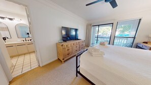 2 bedrooms, iron/ironing board, free WiFi, bed sheets - Tennis Village 37 - Fully Remodeled - Close to the Beach! (Miramar Beach)