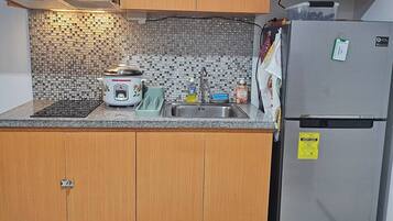 Condo, 2 Bedrooms, Accessible | Interior