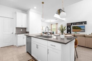 Interior - 25% Off 5BR Champions Gate Home! (Davenport)