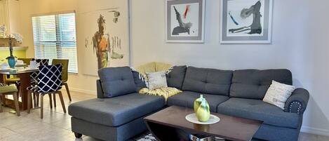 Smart TV, video games