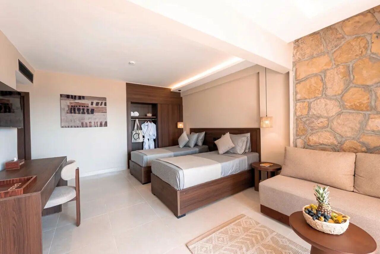 In-room safe, desk, blackout drapes, free WiFi