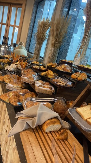 Free daily buffet breakfast - ananea Hurghada – Adults Only (Hurghada)